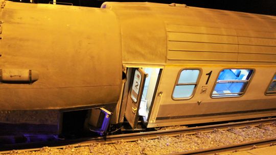28 rannych po zderzeniu pociągów w Smętowie