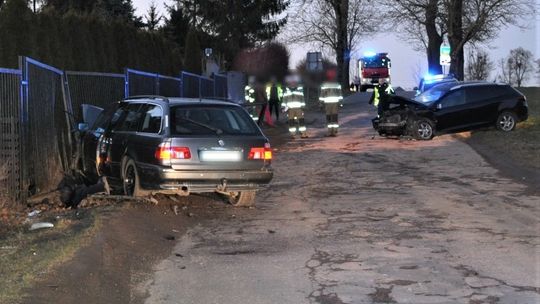 30-latek spowodował wypadek i stracił prawo jazdy. Dwie osoby trafiły do szpitala