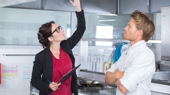 7 zasad, które pozwolą wyjść cało podczas Inspekcji Sanitarnej w lokalu