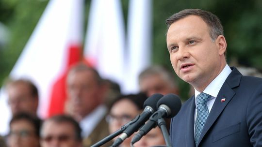 Andrzej Duda dostanie podwyżkę od posłów. Niedawno on zwiększył pensje im