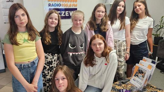Audycja z młodzieżą z kółka dziennikarskiego z SP8