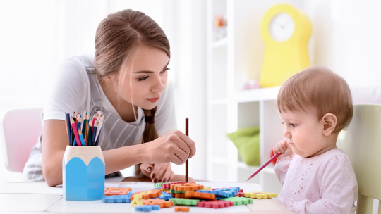 Babciowe po roku. Rośnie liczba wypłacanych świadczeń