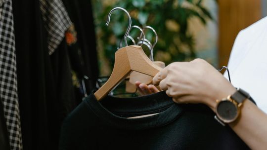 Biblioteka stawia na... modę bez odpadów. Przed nami Fashion Swap