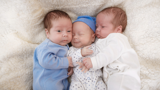 Co dalej z 800 plus? Jest propozycja: tylko dla pracujących rodziców