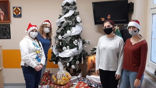 Daj chorym radość w święta. Hospicjum organizuje zbiórkę "Prezent dla pacjenta" [ROZMOWA]