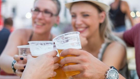 Dożynki bez alkoholu? Takim zakazem mają się zająć politycy