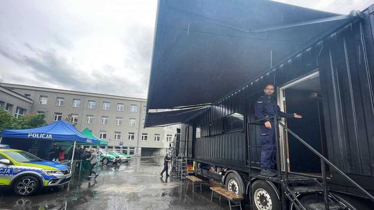 Escape Truck w Gdańsku. Policjanci opowiedzą o handlu ludźmi w nietypowy sposób