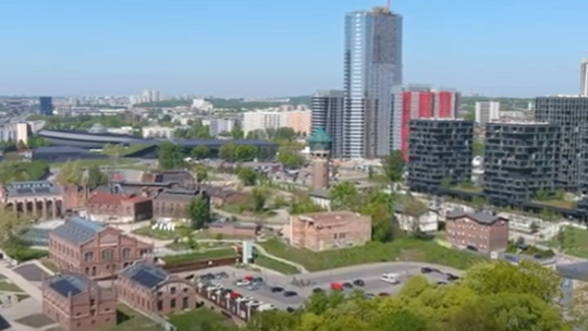 Fundusz Sprawiedliwej Transformacji i transformacja regionalna. Kiedyś hałdy i ruina, teraz teatr i szkoła tańca