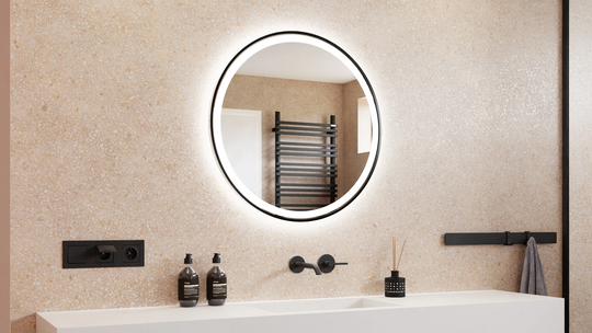 Jak dobrać kształt lustra do łazienki?