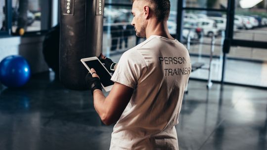 Jak wyróżnić się na siłowni?