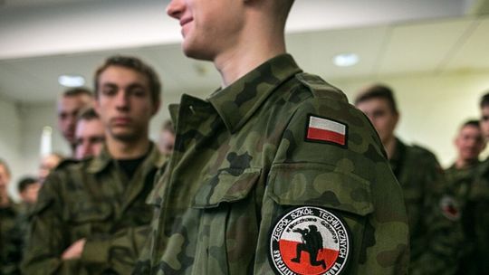 Jeszcze więcej klas wojskowych. Bo młodzi chcą się w nich uczyć