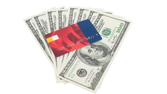 Karta kredytowa online, komu się sprawdzi?