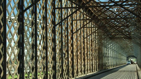 KIO interweniuje w sprawie przetargu na wznowienie przebudowy mostu tczewskiego