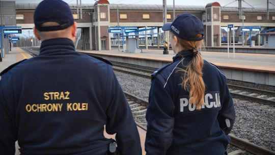 Kradzież bagażu w pociągu i skuteczna akcja policjantów