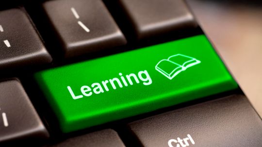 Kształcenie dodatkowe – czy jest potrzebne?