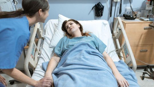 Lepiej załatw to przed wakacjami. Potem będą kolejki w NFZ