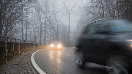 Mandaty są za wysokie? Zdaniem eksperta tak