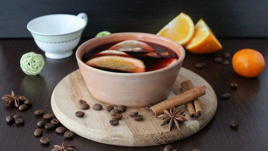 Na chorobę pomoże ci grzane wino. Proste przepisy