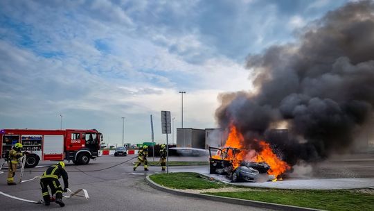 Nic się nie dzieje i nagle płomień. Samochody płoną częściej, niż myślisz