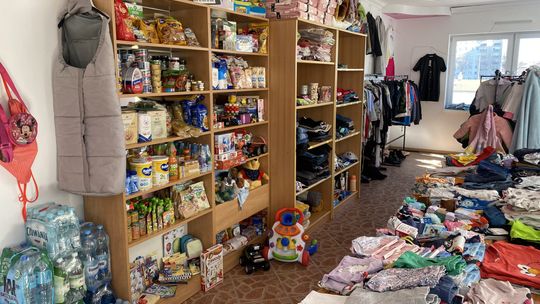 Od 1 czerwca zmiany w funkcjonowaniu sklepów społecznych dla Ukraińców. Potrzebne będą upoważnienia