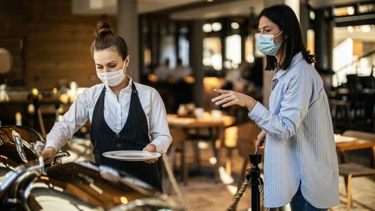 Otwierali restauracje w czasie lockdownu. Teraz świętują