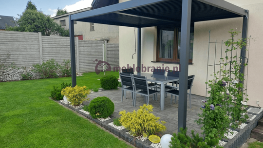 Pergola tarasowa – zalety z posiadania pergoli na tarasie