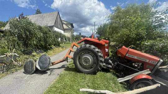 Pijany traktorzysta za kółkiem. Rekordowa ilość alkoholu w organizmie.