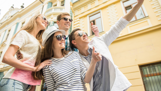 „Podróże z klasą” są niepewne. Nie będzie szkolnych wycieczek
