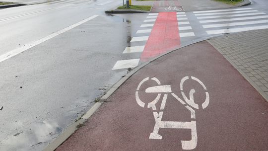 Policjanci 1325 razy interweniowali w weekend z powodu przekroczenia prędkości. Teraz zwrócą uwagę na pieszych i rowerzystów