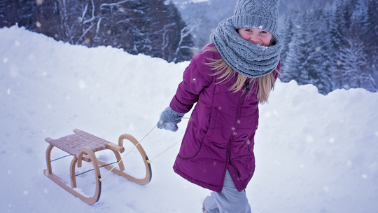Policjanci apelują: zadbaj o bezpieczne ferie swojego dziecka