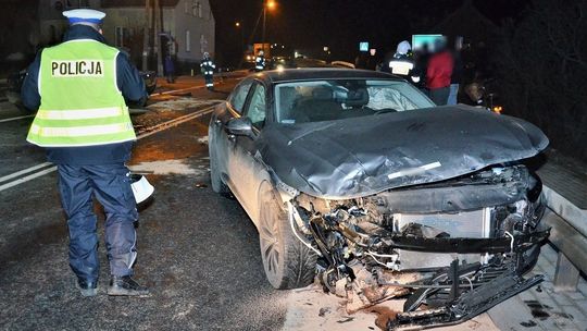 Policjanci badają okoliczności wypadku w Miłobądzu