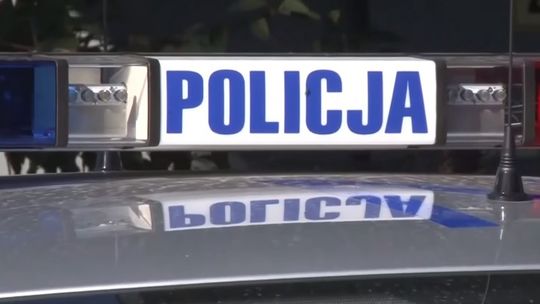 Policjanci interweniowali wobec trzech osób spożywających alkohol 