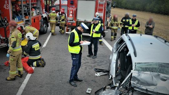 Policjanci wyjaśniają okoliczności tragicznego wypadku w Zajączkowie