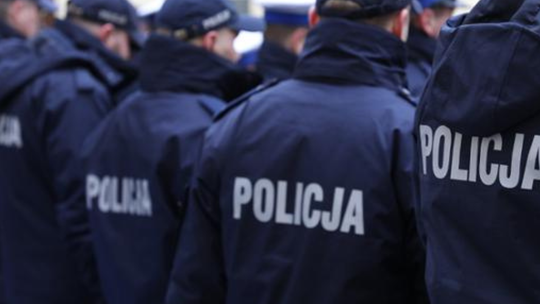 Policjanci zatrzymali policjantów. Sprawą zajęła policja wewnętrzna