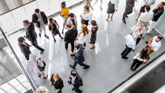 Polscy miliarderzy. Inwestują w handel, AI, farmację i nieruchomości