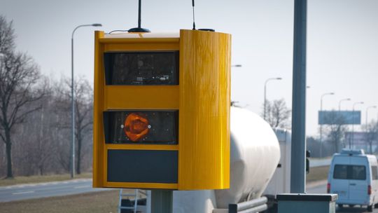 Ponad 324 tys. wykroczeń w pół roku. Fotoradary nie na wszystkich działają