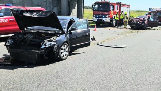 Poważny wypadek na autostradzie A1. Trzy osoby ranne, zablokowany ruch w kierunku Gdańska