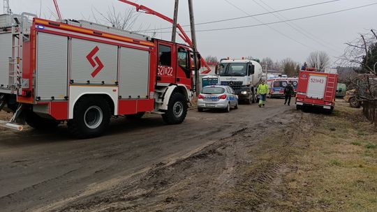 Powiat starogardzki: 4 osoby poszkodowane na miejscu budowy