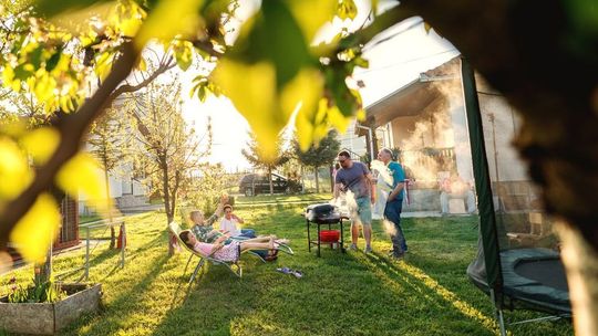 Prognoza pogody na majówkę. Słońce, opady, burze i zmienna temperatura