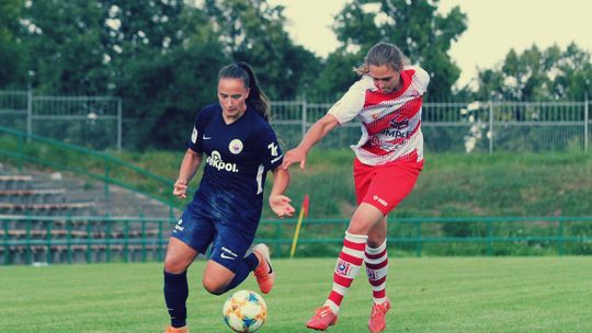 Przegrana Pogoni Tczew na początek sezonu w I lidze. W Mistrzostwach Polski w beach soccerze tczewianki obroniły 4. miejsce  