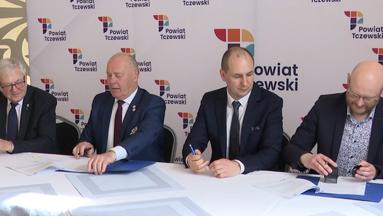 Przełom w sprawie Mostu Tczewskiego. Po 6,5 roku przerwy ciężki sprzęt wraca na plac budowy