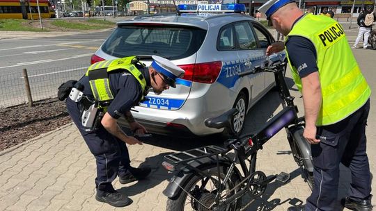 Pułapka chińskich rowerów elektrycznych. Policja sypie mandatami