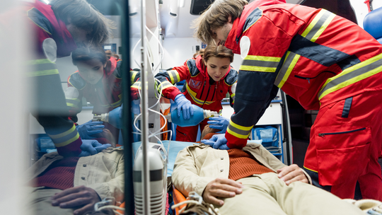 Ratownicy medyczni do kontroli. Dużo nieuzasadnionych wezwań