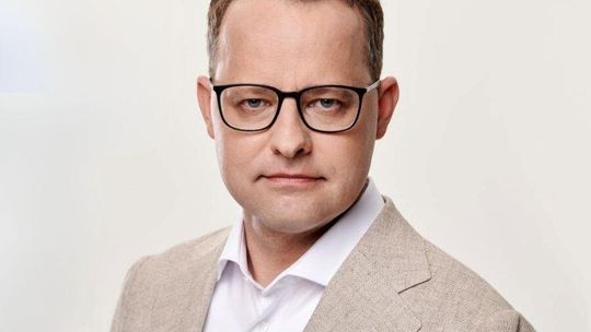 Romanowski z listem żelaznym. Sąd zgodził się na jego powrót. Prokuratura odpowiada zażaleniem