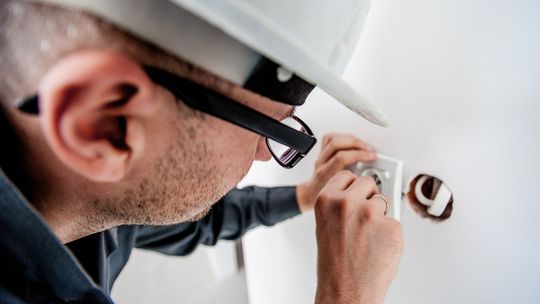 Rynek pracy na Pomorzu. Kto w tym roku nie musi martwić się o zatrudnienie? [BADANIE]
