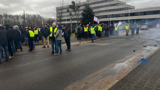 Rząd chce oddać Lotos przyjaciołom Putina?