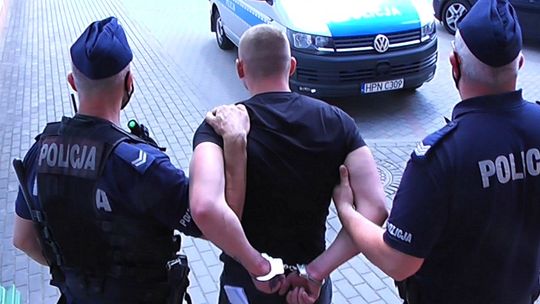 Starogard Gdański: Dwóch mężczyzn oszpeciło bezdomnego. Grozi im więzienie