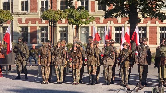 Starogard Gdański: Uroczysta przysięga terytorialsów na rynku