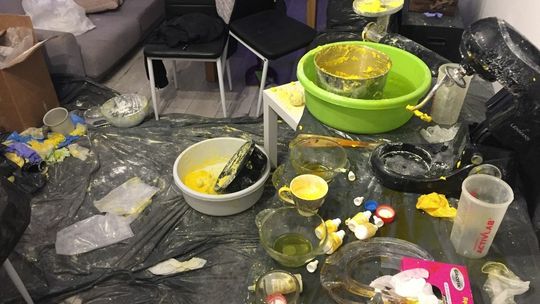 Starogard Gdański: Zlikwidowano linię produkcyjną amfetaminy. Policja zabezpieczyła 65 kg tego narkotyku