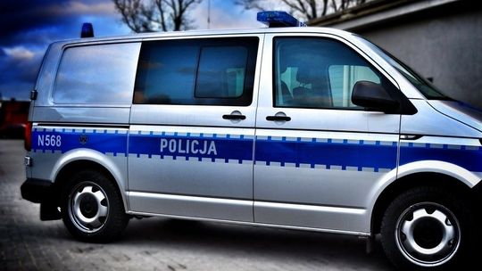 Starogardzianin bez prawa jazdy uciekał przed policją, autem niedopuszczonym do ruchu